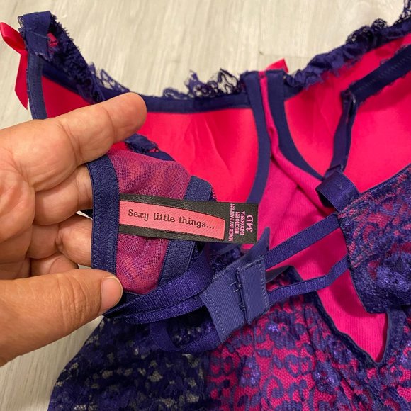 Victoria’s Secret sexy little thing lace slip nightie Size 34D - Picture 6 of 6